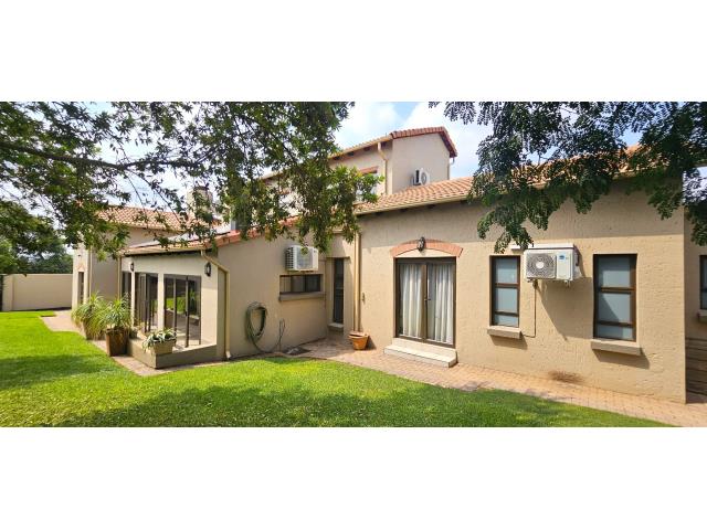 3 Bedroom House for sale in Highveld