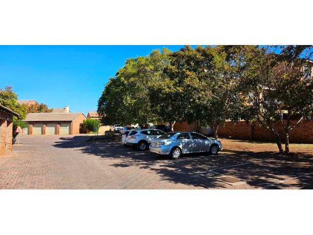 2 Bedroom Apartment to let in Eco Park Estate