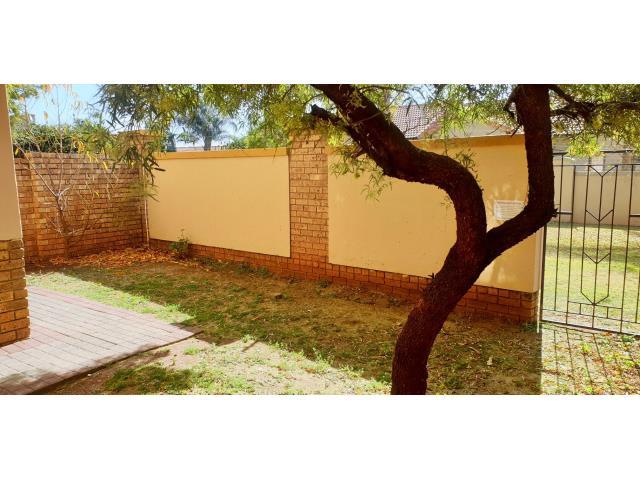 2 Bedroom Apartment for sale in Eco Park Estate