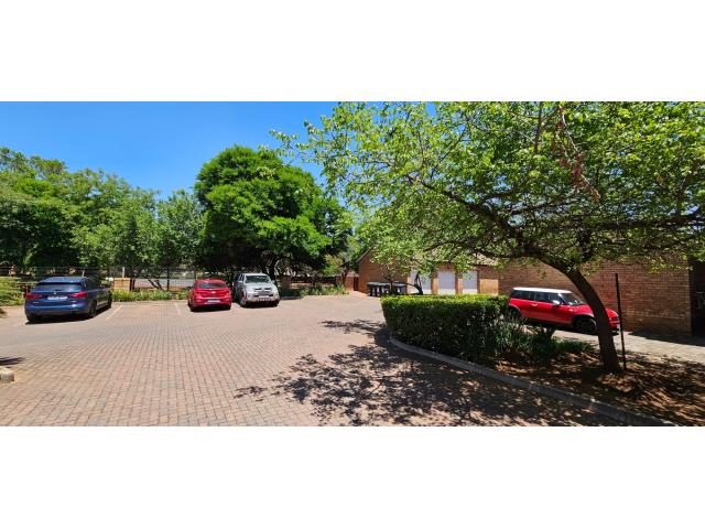 3 Bedroom Apartment to let in Eco Park Estate