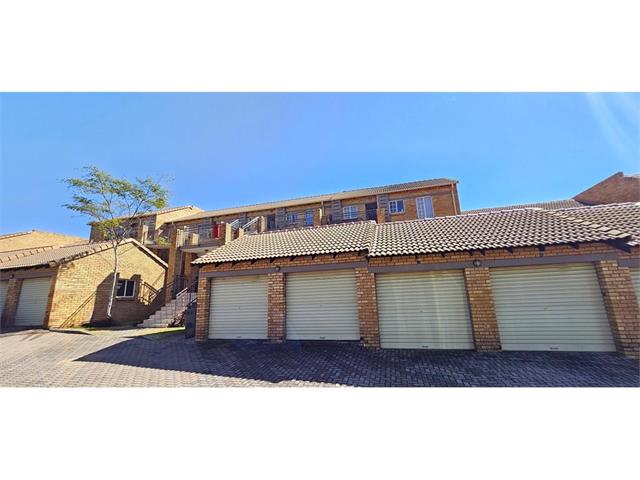 2 Bedroom Apartment for sale in Eco Park Estate
