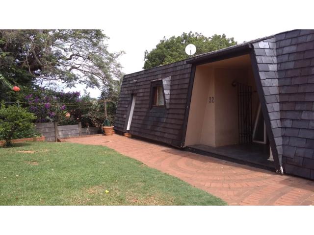3 Bedroom Simplex to let in Amanzimtoti