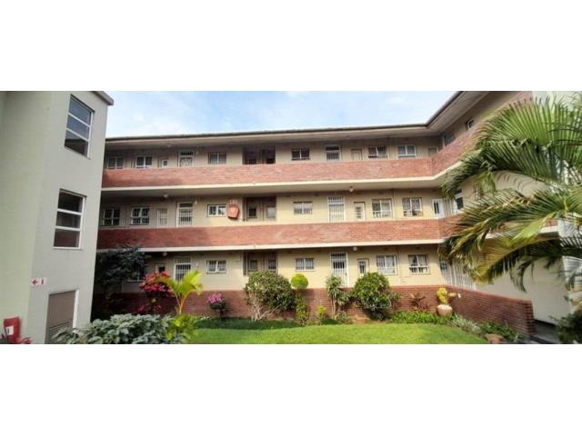 3 Bedroom Flat for sale in Glenwood