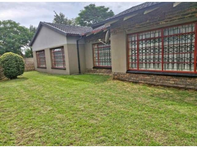 4 Bedroom House to let in Klipfontein