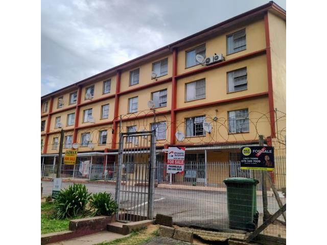 2 Bedroom Flat to let in Bonela