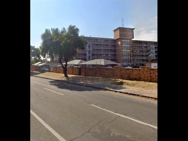 2 Bedroom Flat for sale in Middelburg
