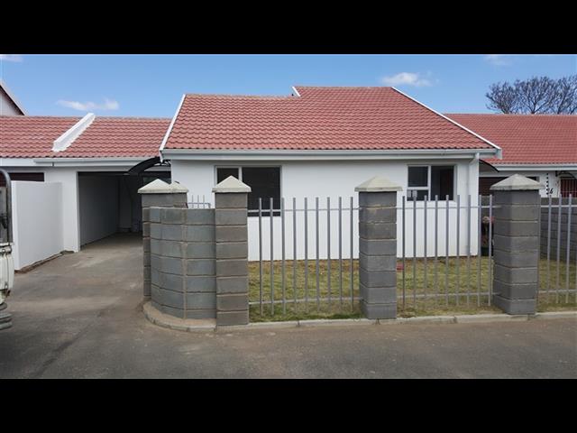 2 Bedroom House to let in Fort Hill
