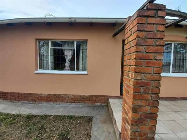 2 Bedroom House for sale in King Williams Town Central