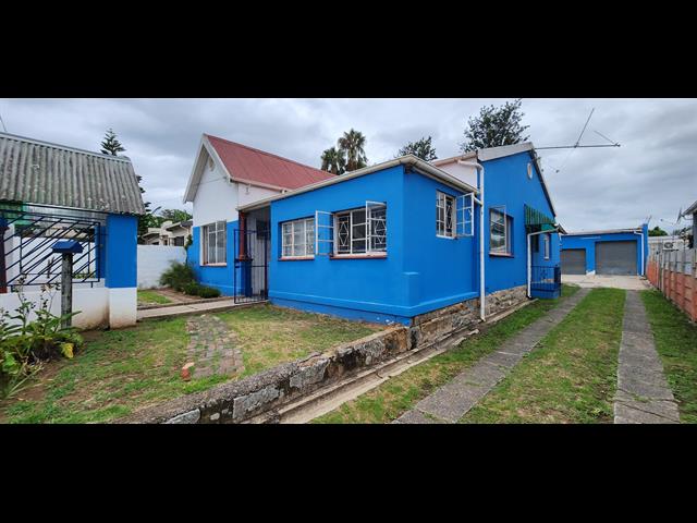 314m² Office space for sale in King Williams Town Central