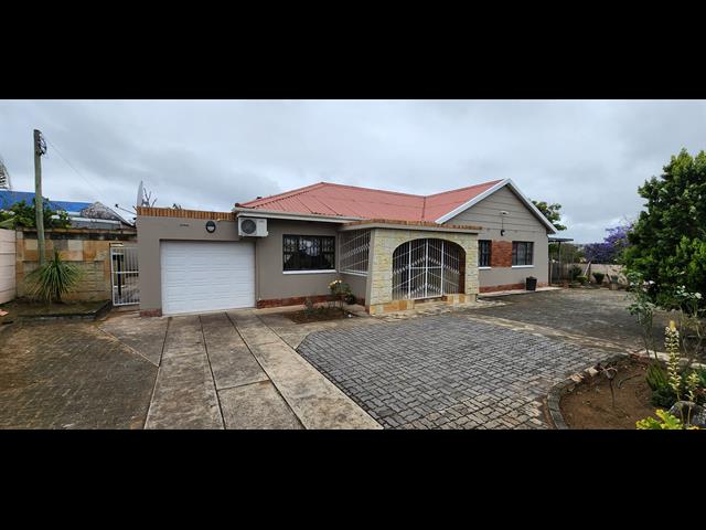 3 Bedroom House to let in Echovale