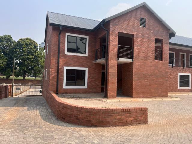 2 Bedroom Townhouse for sale in Fauna Park