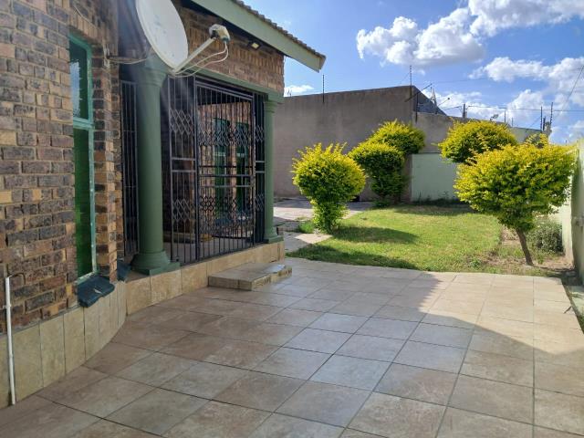 4 Bedroom House for sale in Seshego E