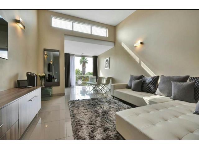 2 Bedroom Apartment to let in Morningside