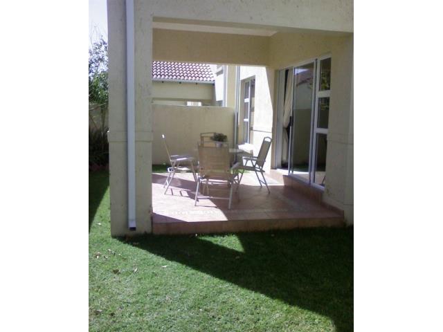 3 Bedroom Cluster to let in Gallo Manor