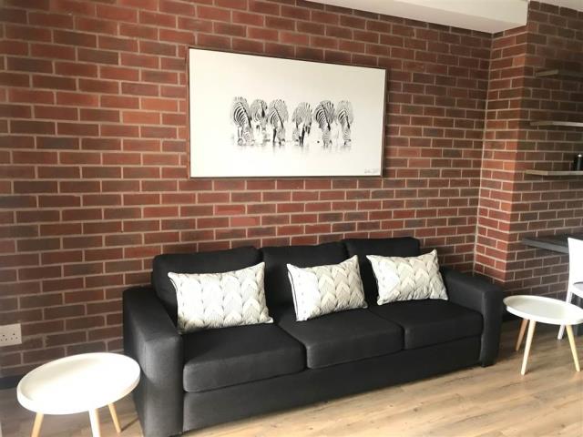 2 Bedroom Apartment to let in Rosebank