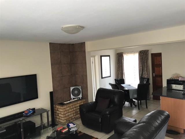 3 Bedroom Duplex to let in Northgate