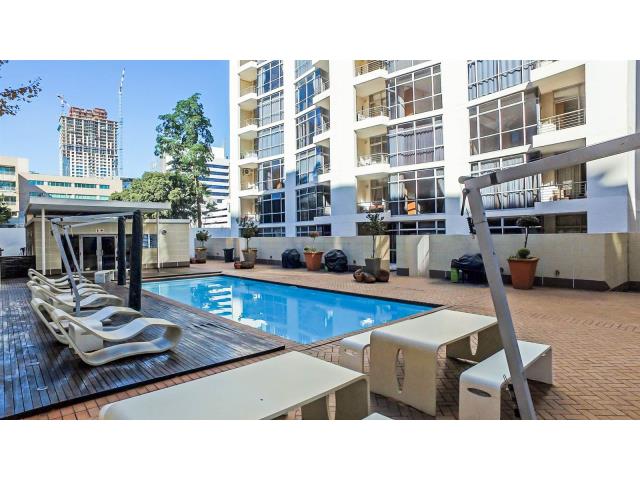 2 Bedroom Apartment for sale in Sandown