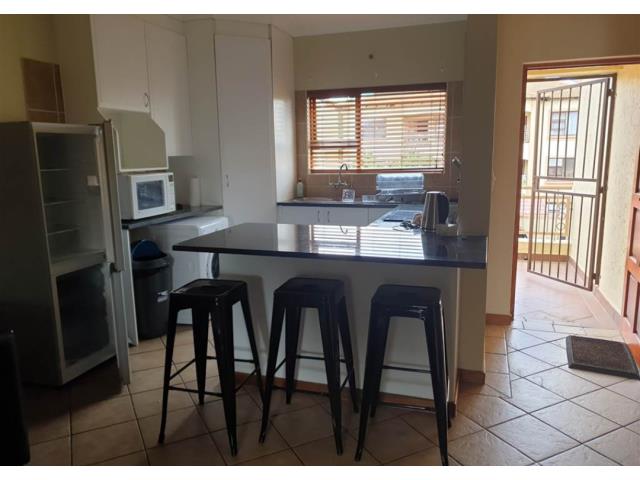 2 Bedroom Apartment to let in Woodmead