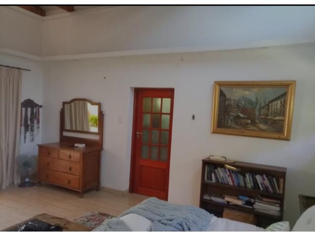 4 Bedroom House to let in Bryanston