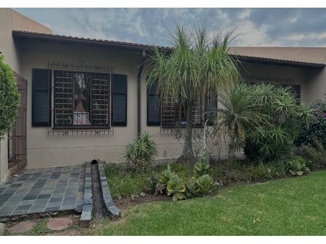 3 Bedroom Townhouse to let in River Club