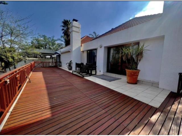 3 Bedroom House to let in Bassonia