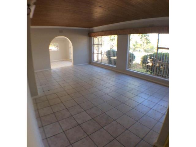 4 Bedroom House to let in Constantia Kloof