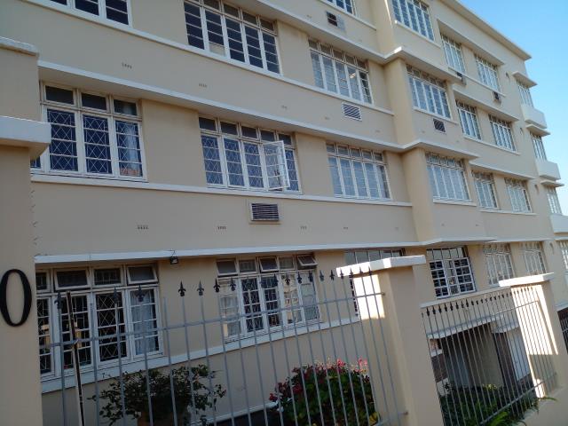 2 Bedroom Apartment to let in Morningside