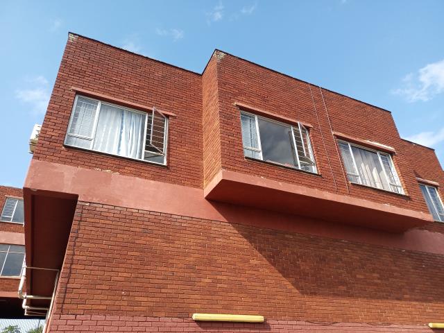 2 Bedroom House to let in Avoca