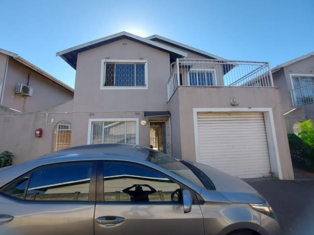 3 Bedroom Duplex for sale in Woodlands