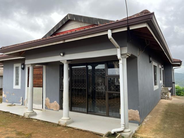 3 Bedroom House for sale in Umlazi G