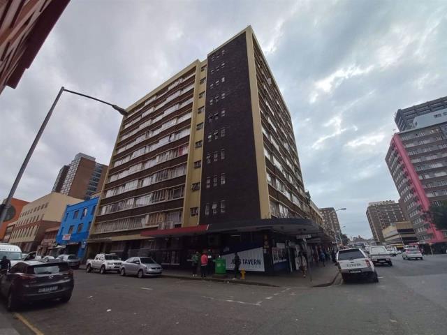 0.5 Bedroom Apartment for sale in Durban Central