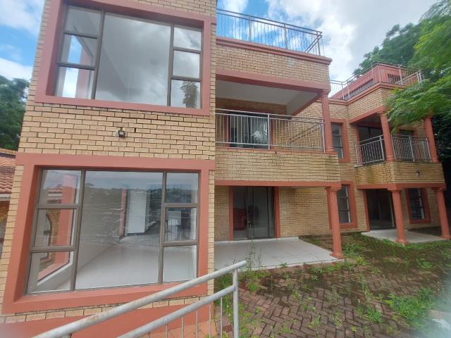 6 Bedroom House for sale in Avoca