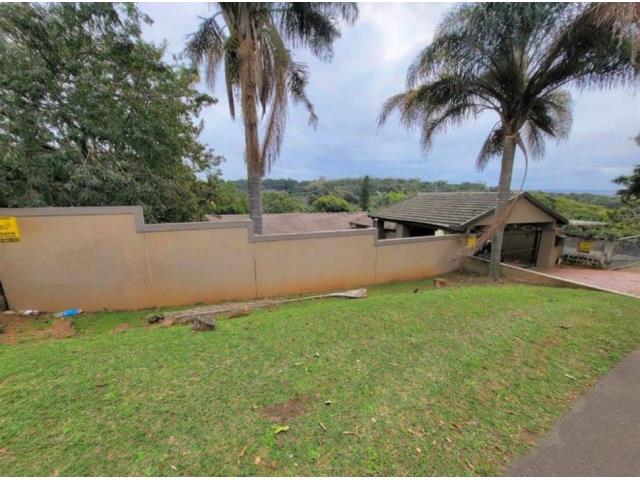 4 Bedroom House for sale in Yellowwood Park