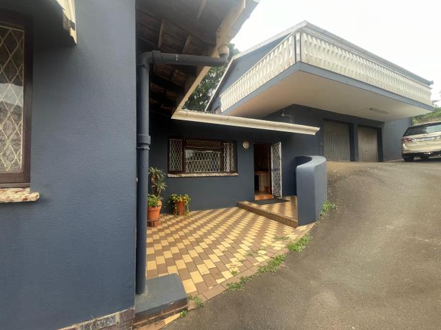 5 Bedroom House for sale in Isipingo Rail