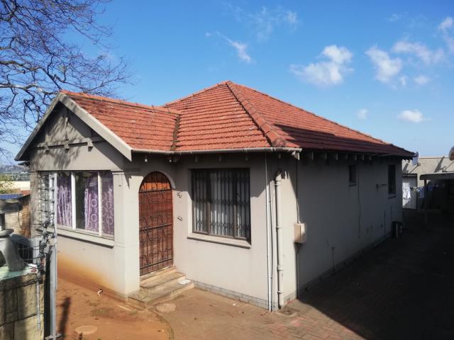 3 Bedroom House for sale in Umbilo