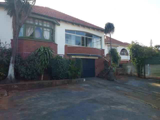 3 Bedroom House for sale in Umbilo