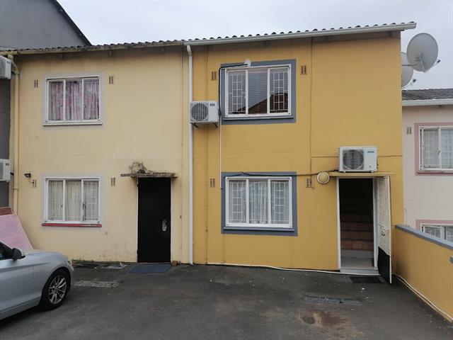 2 Bedroom House for sale in Newlands West