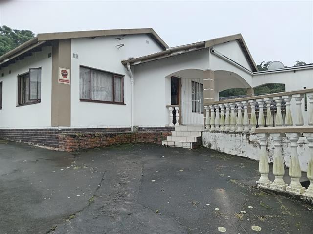 5 Bedroom House for sale in Silverglen
