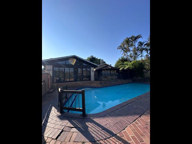 3 Bedroom House for sale in The Wolds