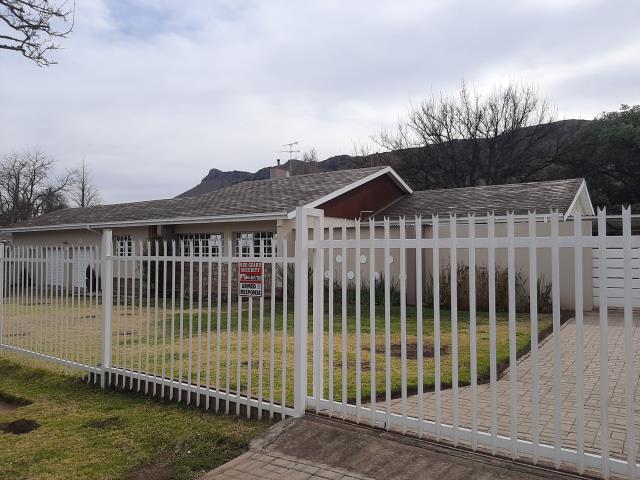 3 Bedroom House for sale in Balmoral