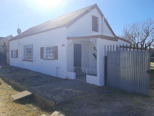 3 Bedroom House for sale in Sterkstroom