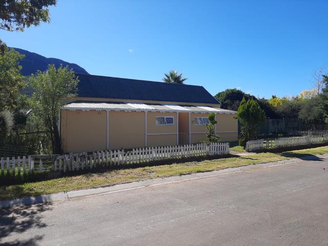 3 Bedroom House for sale in Tarkastad