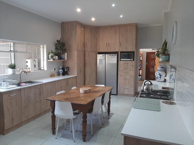 3 Bedroom House for sale in Bergsig