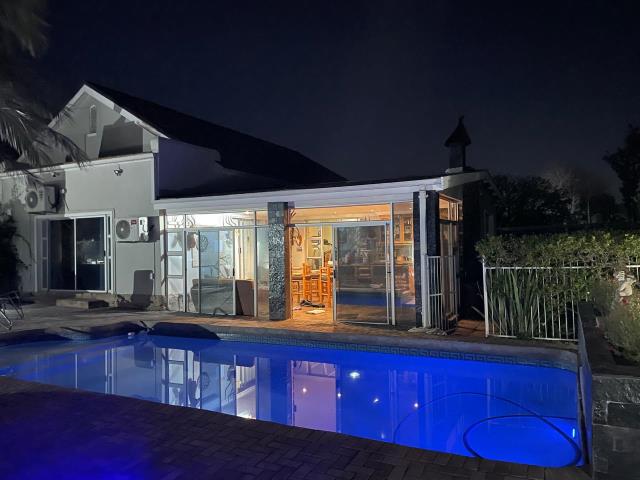 3 Bedroom House for sale in Top Town