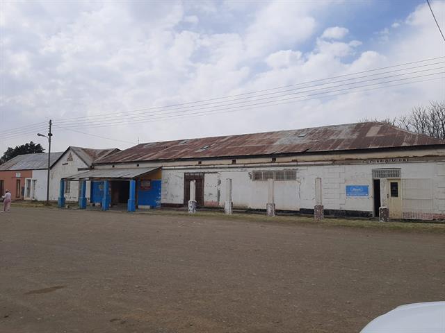 900m² Retail space for sale in Sterkstroom