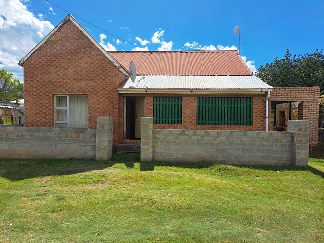 4 Bedroom House for sale in Sterkstroom