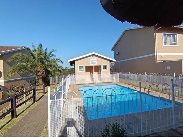 2 Bedroom Flat for sale in Greenwood Park