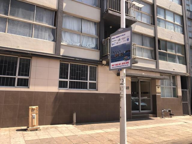 2 Bedroom House to let in South Beach