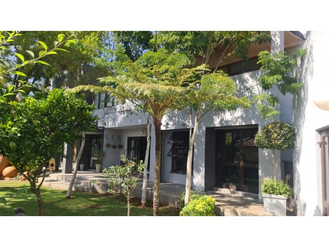 4 Bedroom House for sale in Silver Lakes Golf Estate