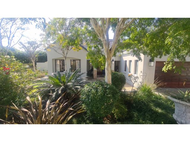 3 Bedroom House for sale in Willow Acres